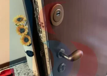 fabbro Varazze apertura porte